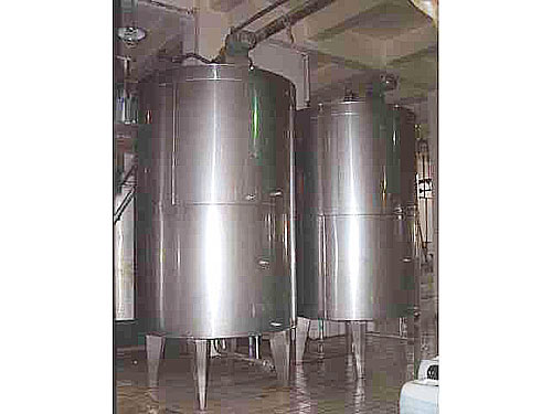壓力(li)水罐 壓力(li)水罐